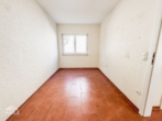 Gästezimmer - guest room - Helles Einfamilienhaus mit Garten, EBK und Garage – Beautiful house with garden, kitchen and garage!