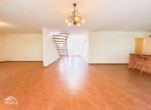 Wohn-/Essbereich - Living/dining area - Helles Einfamilienhaus mit Garten, EBK und Garage – Beautiful house with garden, kitchen and garage!