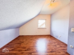 Raum 2 - 2nd room - Helles Einfamilienhaus mit Garten, EBK und Garage – Beautiful house with garden, kitchen and garage!