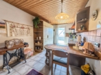 2.OG - Großzügiges Mehrfamilienhaus in zentraler Lage mit Ausbaupotenzial!