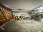 Garage - Großzügiges Mehrfamilienhaus in zentraler Lage mit Ausbaupotenzial!