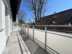 Balkon - Helle, modernisierte 3-Zimmer-Wohnung mit Balkon und Einbauküche