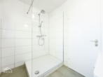 Badezimmer - Helle, modernisierte 3-Zimmer-Wohnung mit Balkon und Einbauküche