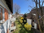 Ausblick - Helle, modernisierte 3-Zimmer-Wohnung mit Balkon und Einbauküche