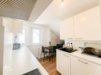 Küche - Lichtdurchflutete 4-Zimmer-Dachgeschosswohnung im Herzen des Stuttgarter Westens!