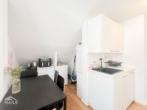 Küche - Lichtdurchflutete 4-Zimmer-Dachgeschosswohnung im Herzen des Stuttgarter Westens!
