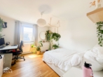 Schlafzimmer 3 - Lichtdurchflutete 4-Zimmer-Dachgeschosswohnung im Herzen des Stuttgarter Westens!