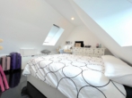 Schlafzimmer - Gemütliche 3-Zimmer Maisonette Wohnung mit EBK und Gemeinschaftsgarten