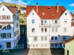 Hausansicht Straße - Sonniger 3-Parteien Altbau, auch als Einfamilienhaus oder Mehrgenerationenhaus nutzbar!