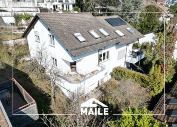 Sonnige Doppelhaushälfte mit zwei Einzelgaragen!, 70569 Stuttgart, Doppelhaushälfte
