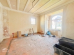 Schlafzimmer 1 - Hochwertige, sanierte 3,5 Zimmerwohnung mit EBK und 2 Balkonen im beliebten Stuttgarter Westen!